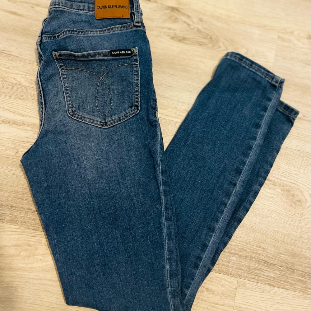 Sold Calvin Klein Skinny High Rise Repreve® Laguna Blue Ankle Jeans - Picture 3 of 6